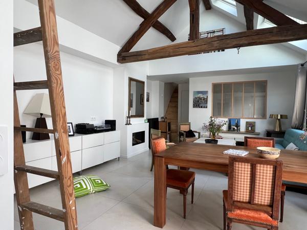 Batignolles - Deux maisons loft duplex autour d'une terrasse !