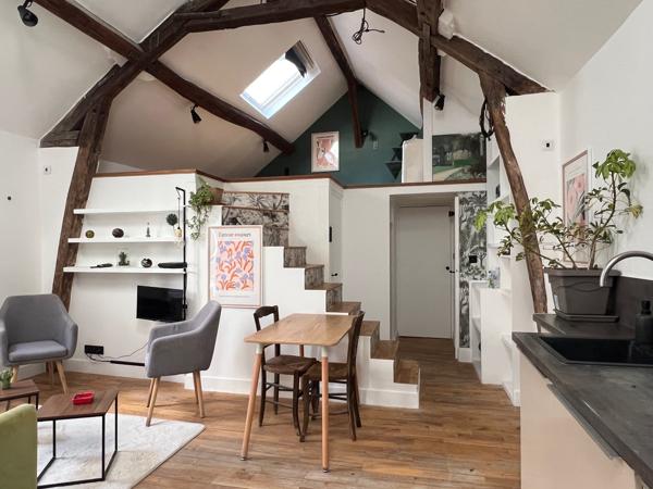 Batignolles - Deux maisons loft duplex autour d'une terrasse !