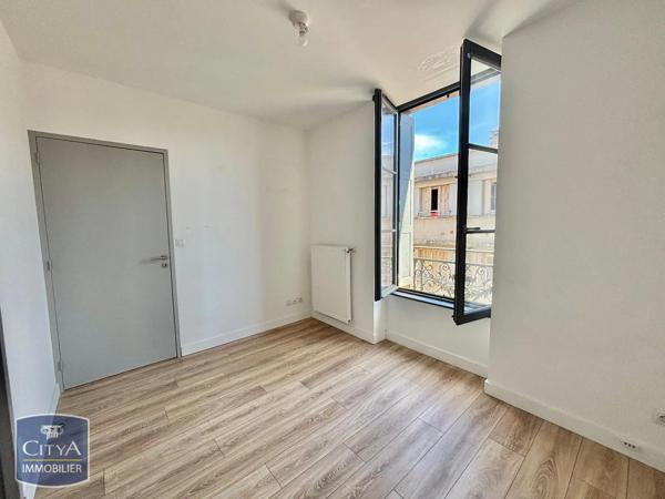 Appartement à louer 2 pièces 36.4m² Saint-Étienne (42000)