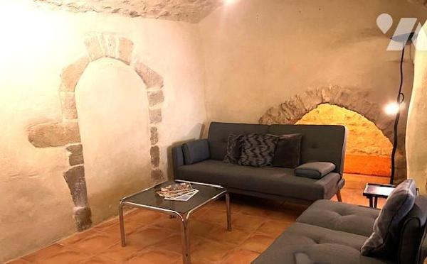 A VENDRE MAISON DE VILLAGE avec TROPEZIENNE A 10MN D'UZES 