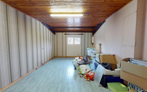 Maison à vendre    6 pièces •  Fléville-Lixières