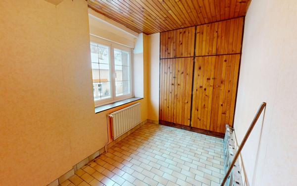 Maison à vendre    6 pièces •  Fléville-Lixières