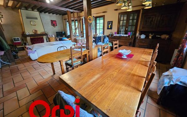 Maison à vendre    5 pièces •  Bernay