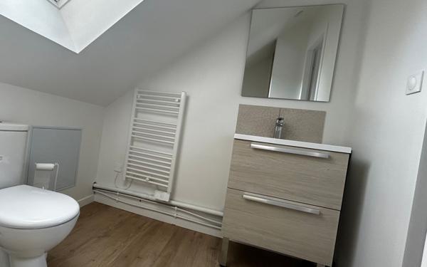 Appartement à louer    1 pièce • 14,68 m2 Saint-Quentin