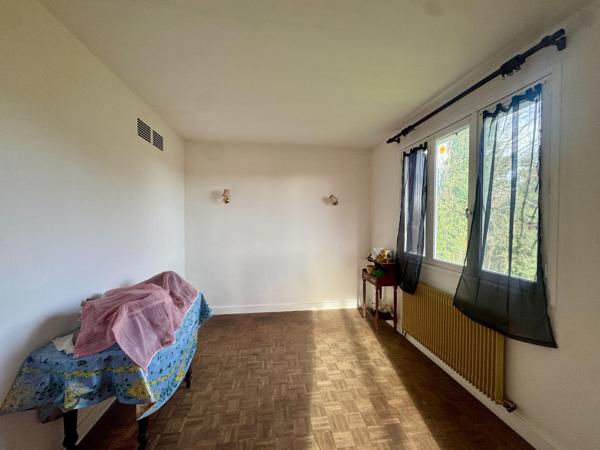 Maison avec jardin, proche écoles et commerces