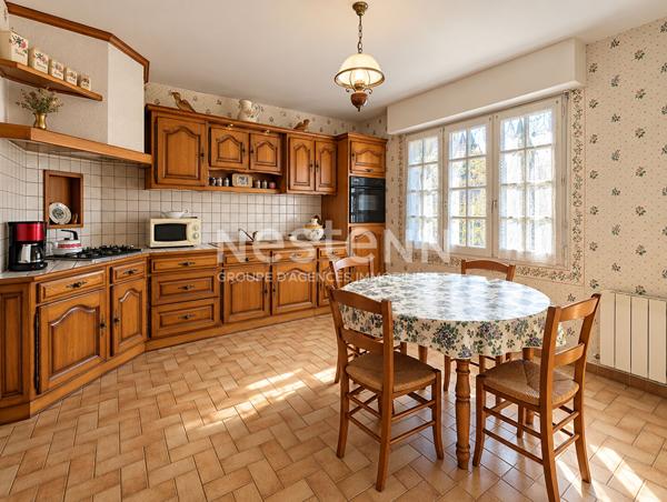 Maison  à vendre bourg de Réguiny.