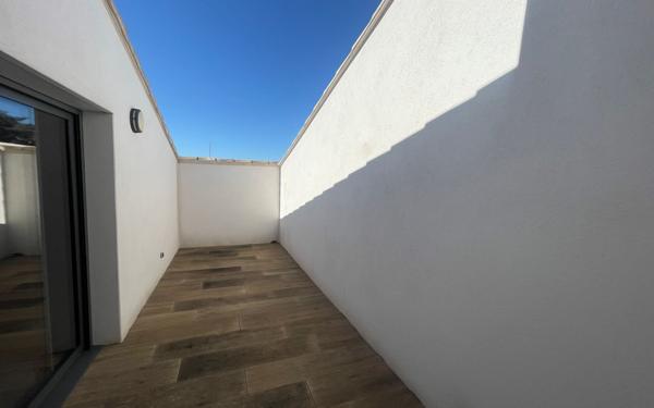 Appartement à vendre    4 pièces • 102 m2 Sanary-sur-Mer