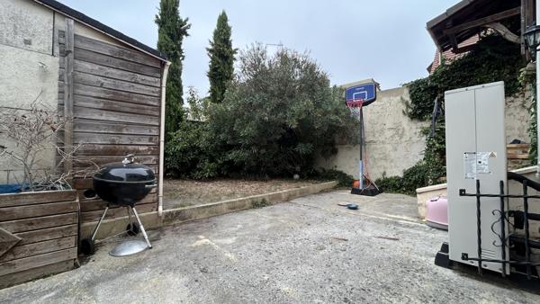 Pavillon familial 97 m² avec sous-sol semi-enterré – Drancy