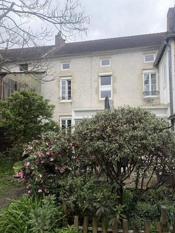 Maison à vendre à Cusset dans l'Allier (03300), ref : 2026/1007-03020
