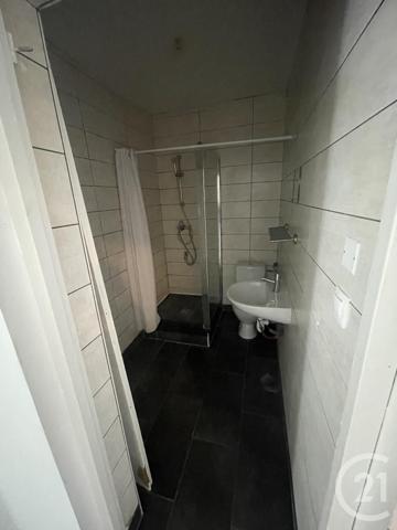 immeuble à vendre  250 m2 MONTLUCON - 03