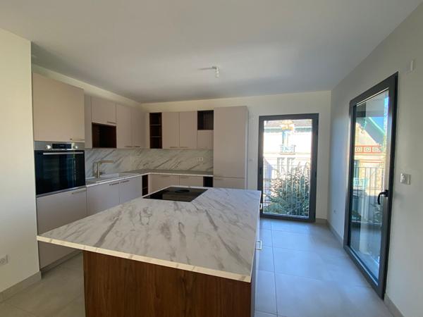 Appartement Niort 6 pièces 160 m2