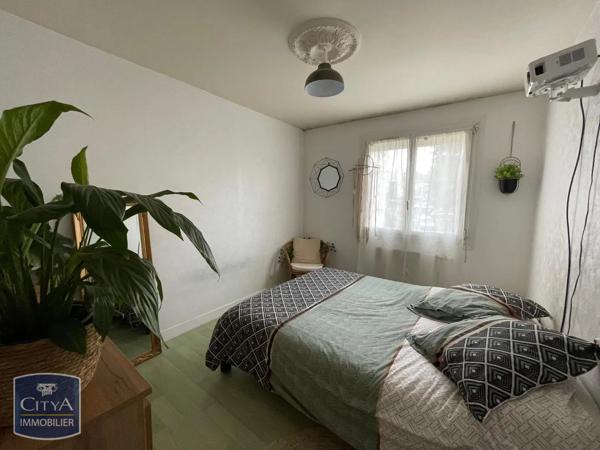 Appartement à louer 4 pièces 84m² Le Mans (72000)