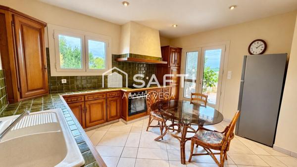 Villa avec piscine dans un cadre exceptionnel