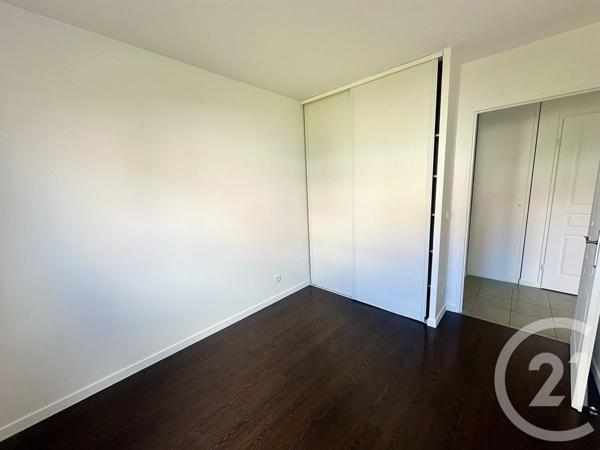 Appartement F3 à vendre  3 pièces - 61 m2 ST PIERRE DU PERRAY - 91