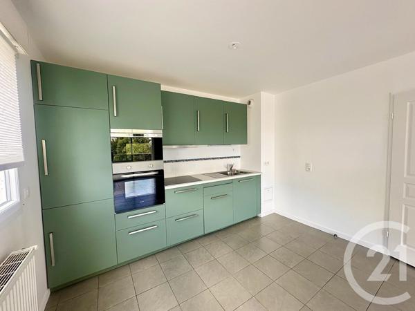 Appartement F3 à vendre  3 pièces - 61 m2 ST PIERRE DU PERRAY - 91