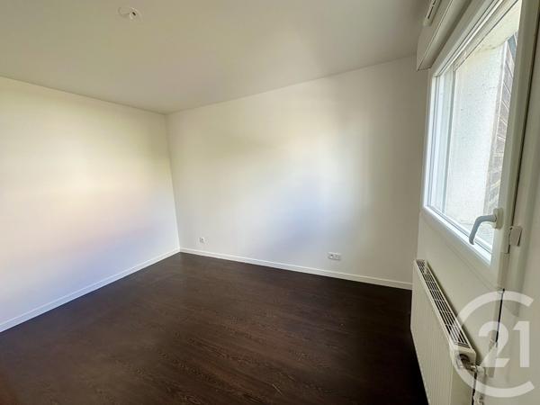 Appartement F3 à vendre  3 pièces - 61 m2 ST PIERRE DU PERRAY - 91