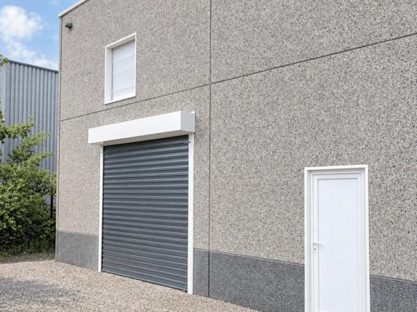 BONDUES - Hangar neuf de 200m² dont un bureau climatisé de 50m²