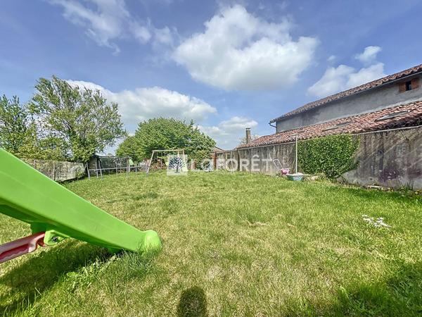 Achat maison La Chapelle-Saint-Laurent - 6 pièce(s) - 155 m² - 167 156 €