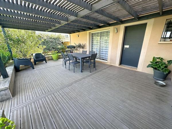 Maison 4 chambres , piscine