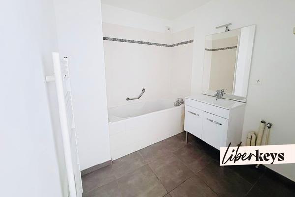 T2 - 44 m2 - Balcon - Parking 