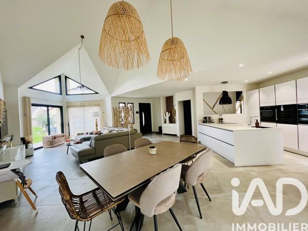 Maison à vendre 5 pièces 170 m² Jouy