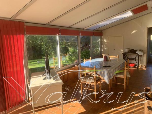 Maison traditionnelle 150m2, plain pied, commodités à pied, 1,5km des plages