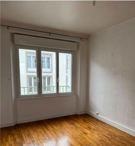 SIAM JOLI T2 AVEC PARQUET sur dalle béton , Brest