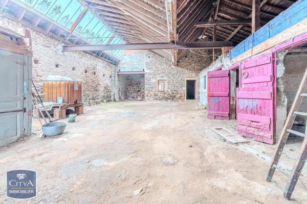 Maison à vendre 5 pièces 160m² Sevelinges (42460)