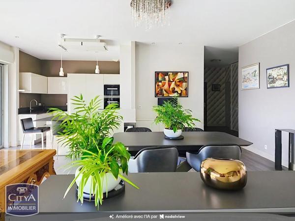 Appartement à vendre 5 pièces 129m² Cholet (49300)