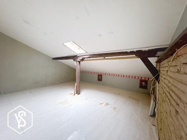 Bourg-Saint-Bernard (31570) "LA BELLE ENDORMIE 1"