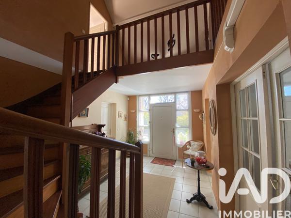 Maison à vendre 8 pièces 217 m² Forges-les-Bains