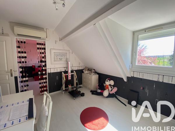 Maison à vendre 8 pièces 217 m² Forges-les-Bains