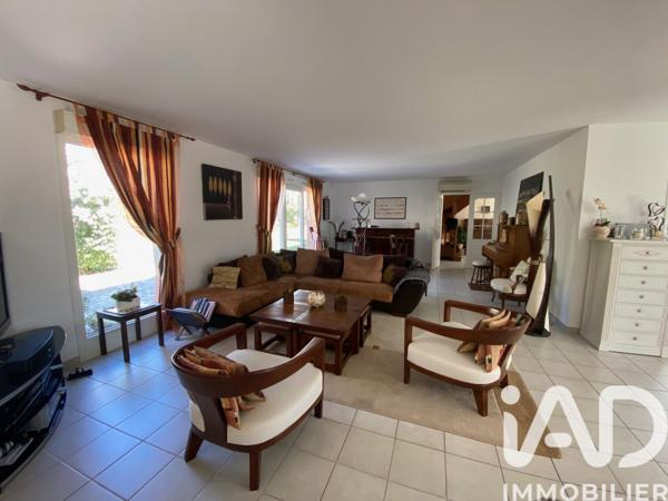 Maison à vendre 8 pièces 217 m² Forges-les-Bains