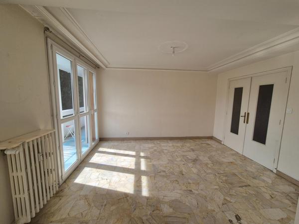 Appartement à SAINT-ETIENNE, 42100 - 4 pièces 90m²