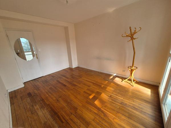 Appartement à SAINT-ETIENNE, 42100 - 4 pièces 90m²