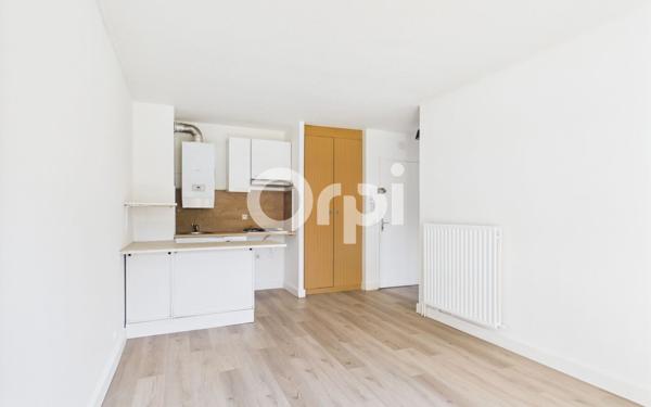 Appartement à vendre    2 pièces • 33,32 m2 Mandelieu-la-Napoule