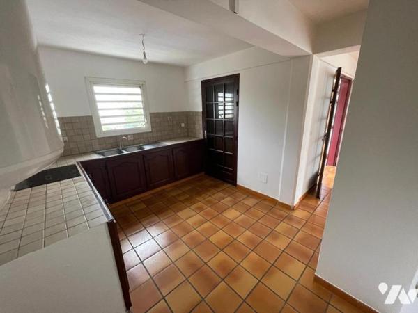 LE PORT APPARTEMENT T3 VARANGUE PARKING