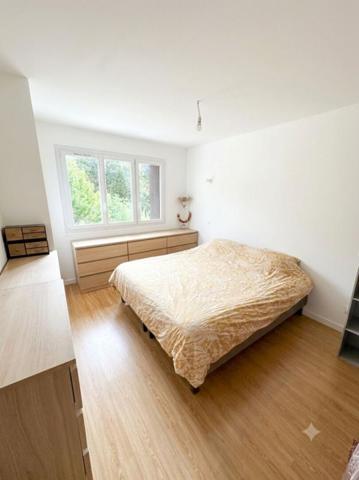 Maison Sassenage 5 pièces 84 m2 (Secteur Ovalie)