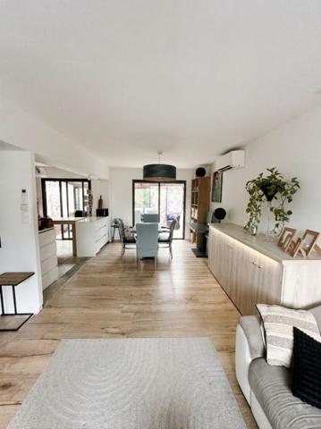Maison Sassenage 5 pièces 84 m2 (Secteur Ovalie)