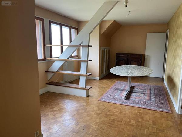 Maison à vendre à Javerlhac et la Chapelle Saint Robert en Dordogne (24300), ref : 077/1491