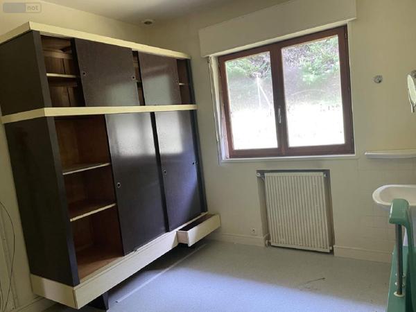 Maison à vendre à Javerlhac et la Chapelle Saint Robert en Dordogne (24300), ref : 077/1491