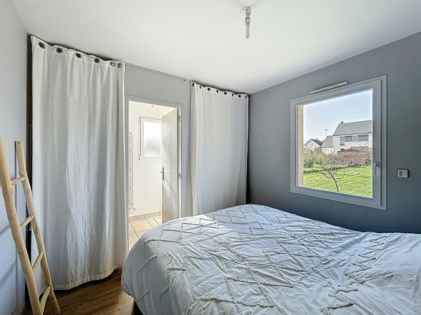 Maison de plain pied 4 chambres avec combles aménageables