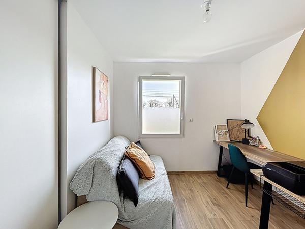 Maison de plain pied 4 chambres avec combles aménageables