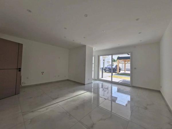 Appartement 2 pièces en rez-de-terrasse