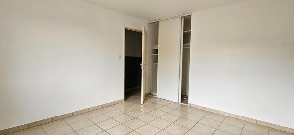 Villa T4 avec garage et jardin , Peipin