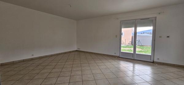 Villa T4 avec garage et jardin , Peipin