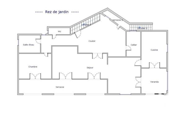 Maison traditionnelle 8 pièces de 188 m² à Molières-sur-Cèze (30410)