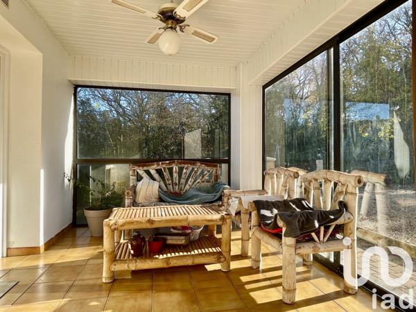 Maison traditionnelle 8 pièces de 188 m² à Molières-sur-Cèze (30410)