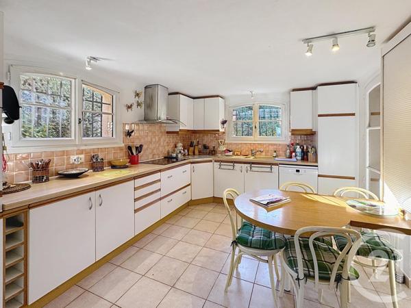 Maison à vendre  5 pièces - 140 m2 LA CROIX VALMER - 83