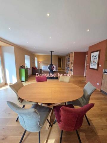 Maison à vendre 8 pièces de 198 m²